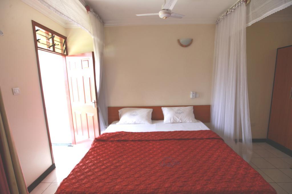 Coastgate Hotel Mombasa Esterno foto
