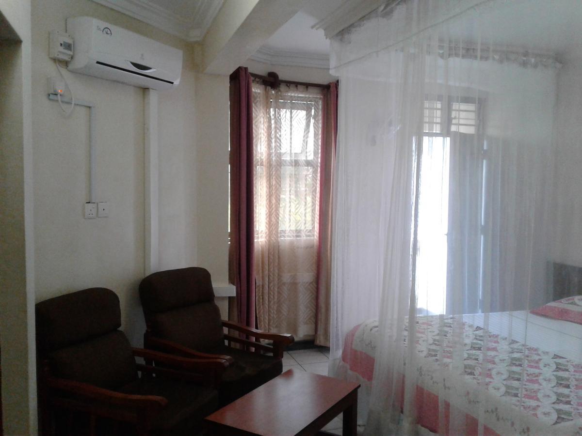Coastgate Hotel Mombasa Esterno foto
