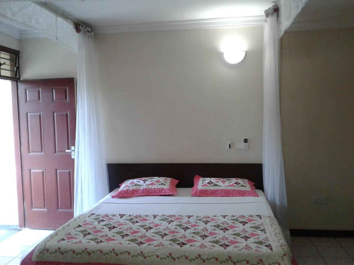 Coastgate Hotel Mombasa Esterno foto