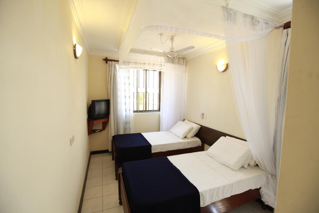 Coastgate Hotel Mombasa Esterno foto